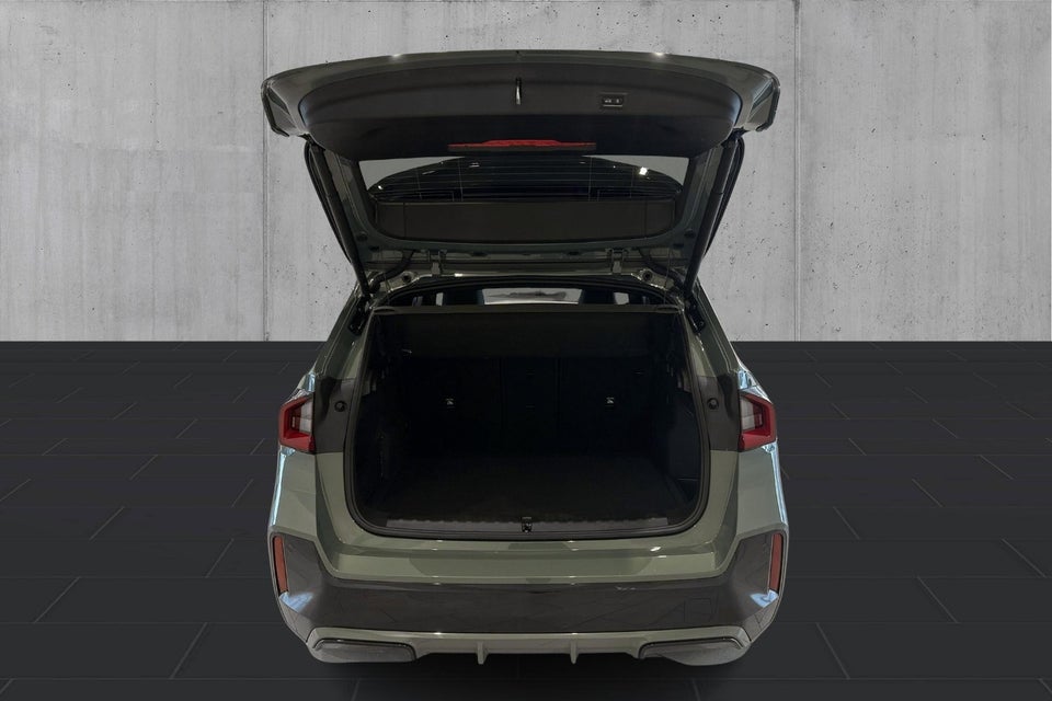 BMW iX1 eDrive20 M-Sport Pro 5d