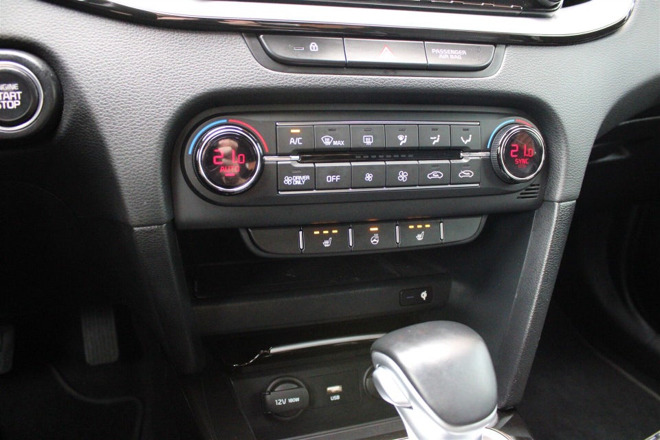 Kia XCeed 1,6 PHEV Upgrade Intro DCT 5d