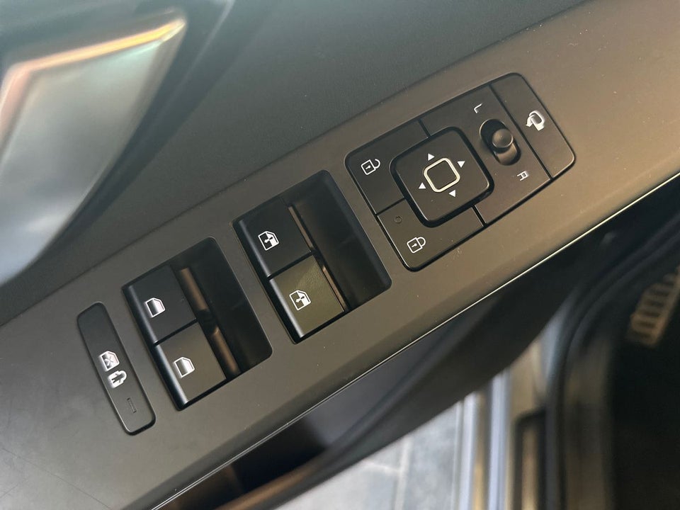 Kia Niro 64 EV Upgrade 5d