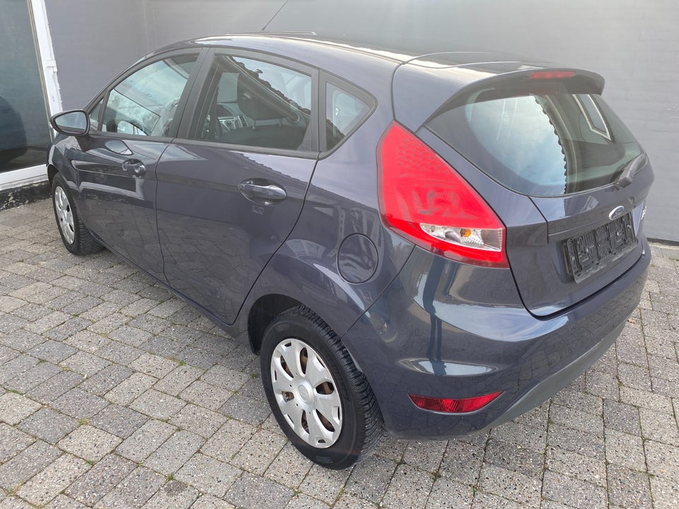 Ford Fiesta 1,25 60 Titanium 5d