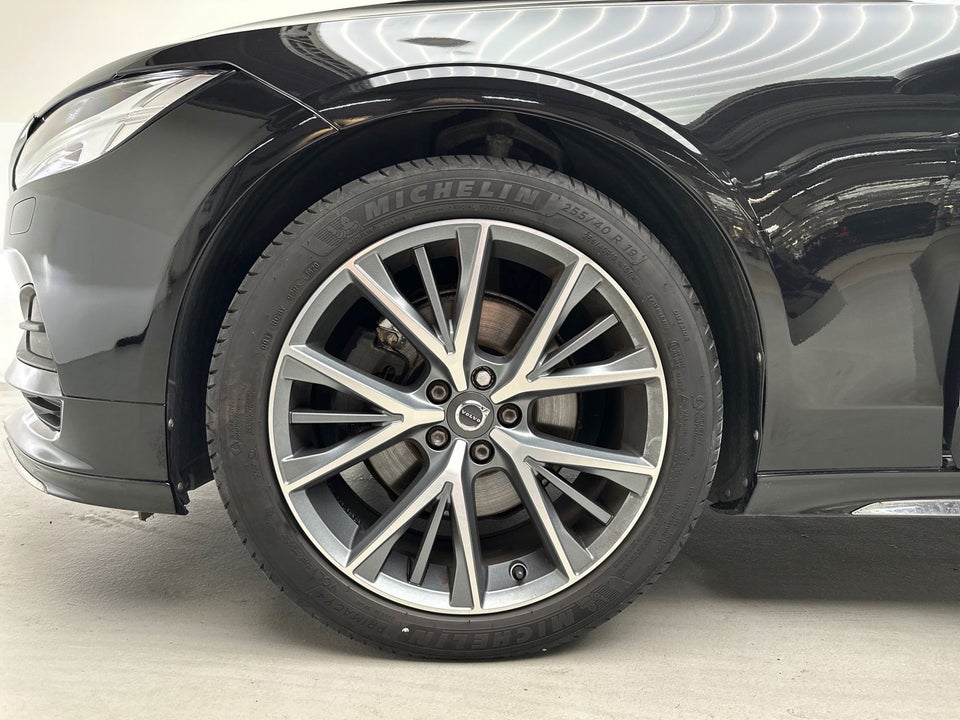 Volvo S90 2,0 D4 190 Momentum aut. 4d