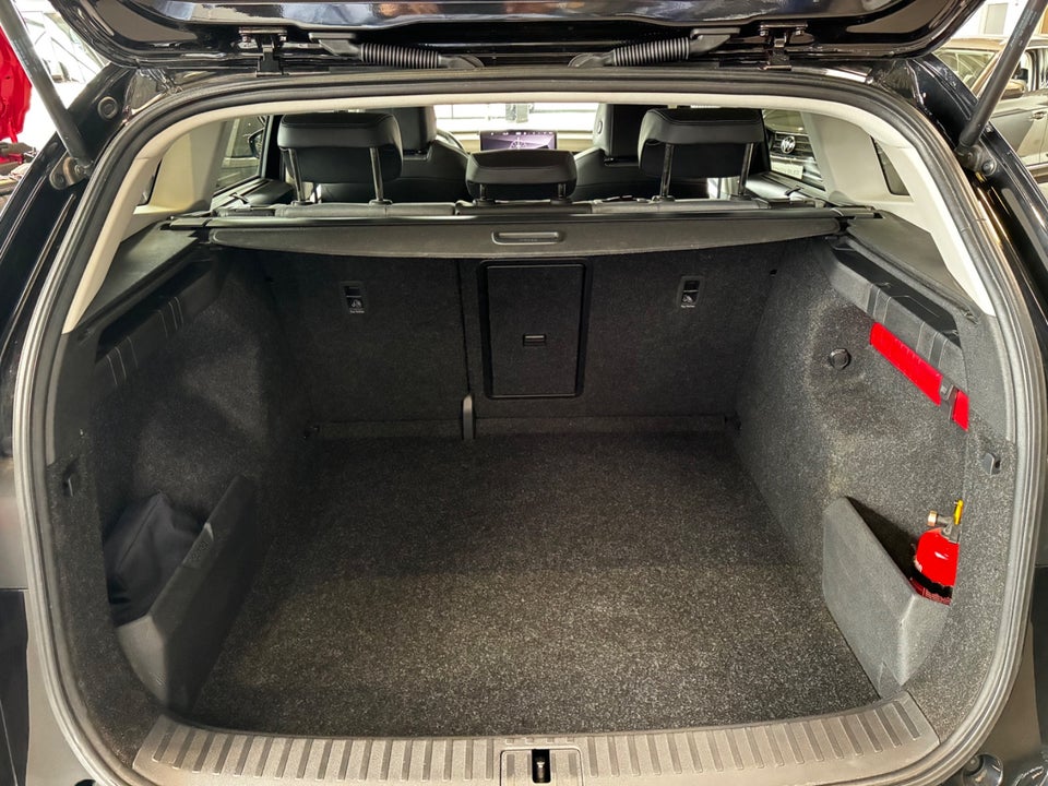 Skoda Enyaq 80 iV Clever 5d
