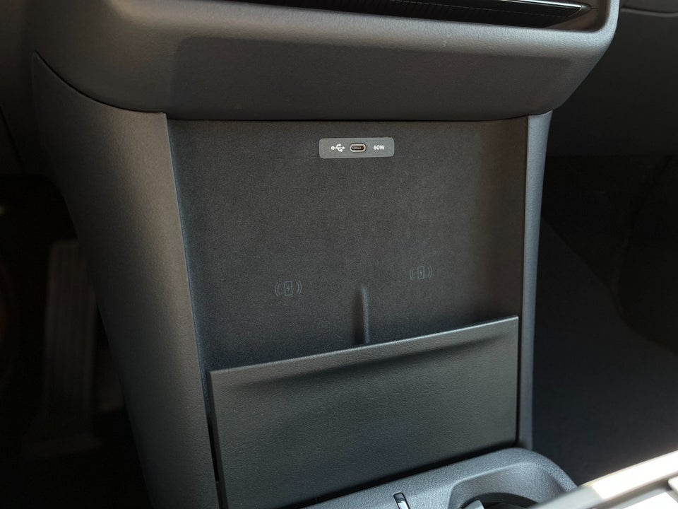 Lynk & Co 02 More 5d