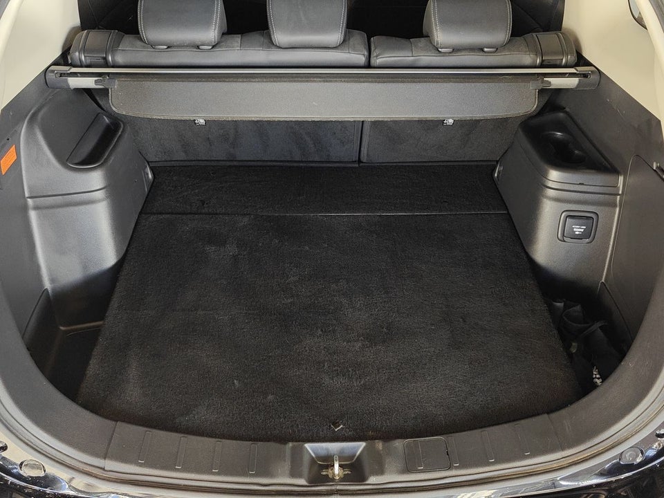 Mitsubishi Outlander 2,4 PHEV Limited CVT 4WD 5d