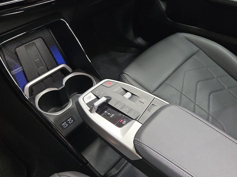 BMW iX1 xDrive30 X-Line 5d