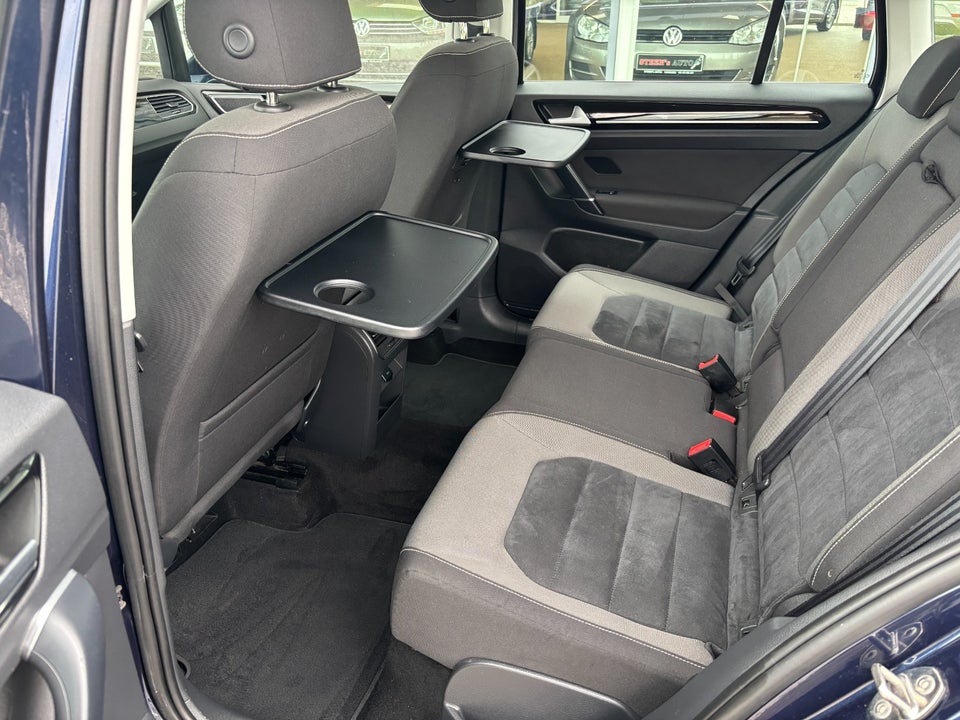 VW Golf Sportsvan 1,4 TSi 125 Highline DSG BMT 5d