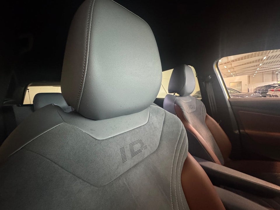 VW ID.4 77 1ST Pro Performance 5d