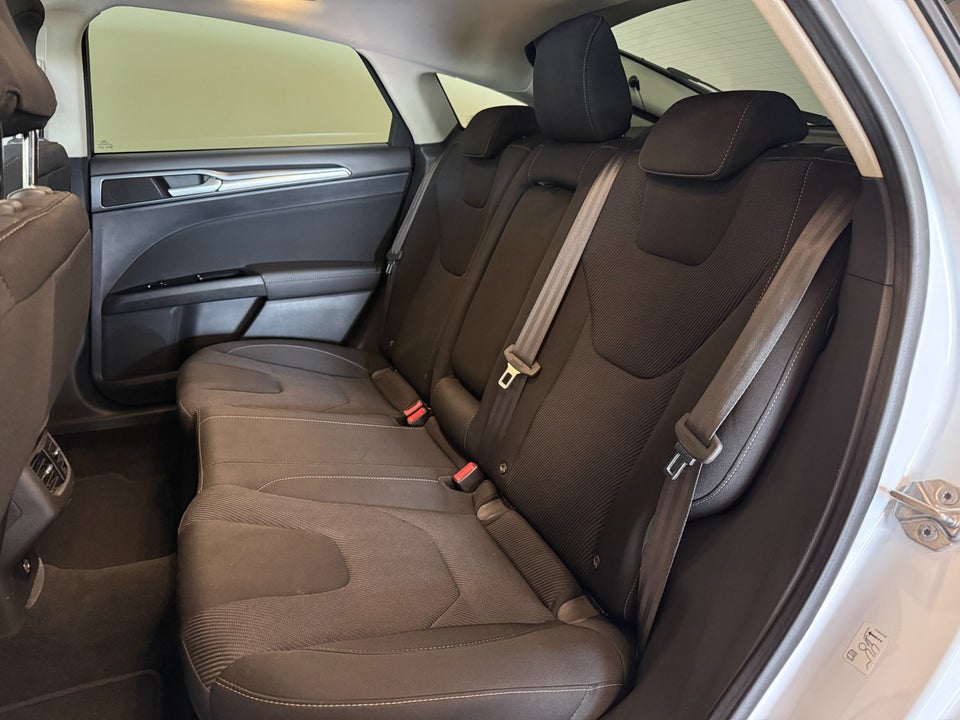 Ford Mondeo 2,0 TDCi 180 Titanium aut. 5d