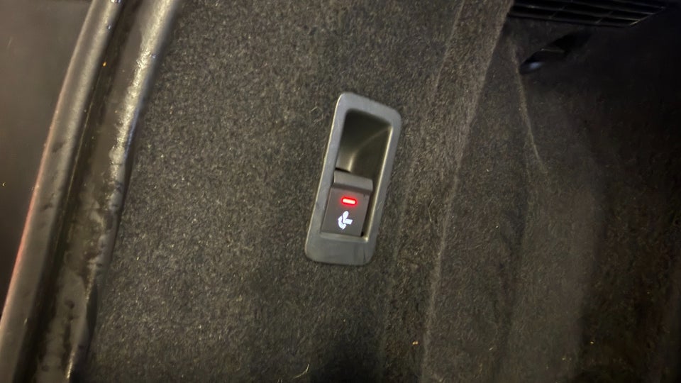 Audi A4 2,0 TDi 190 Avant S-tr. 5d