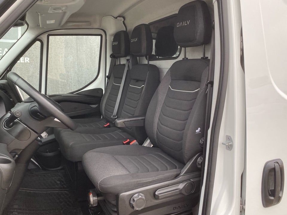 Iveco Daily 3,0 35S18 9m³ Van AG8