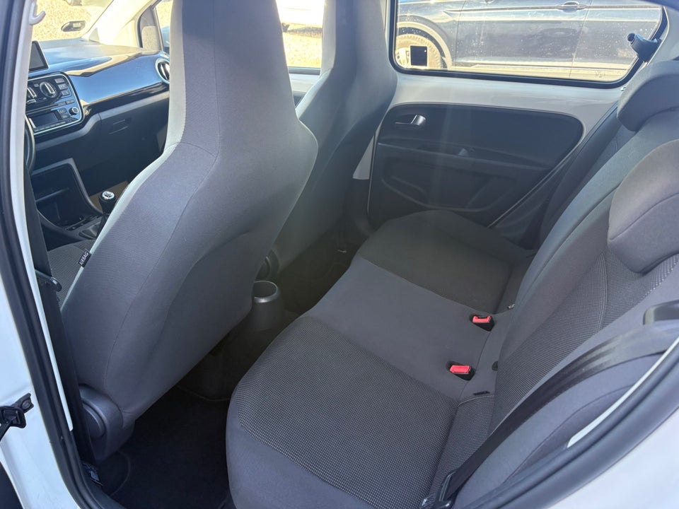 VW Up! 1,0 75 High Up! BMT 5d