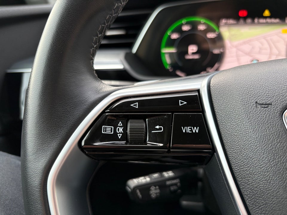 Audi Q8 e-tron 50 S-line Sportback quattro 5d