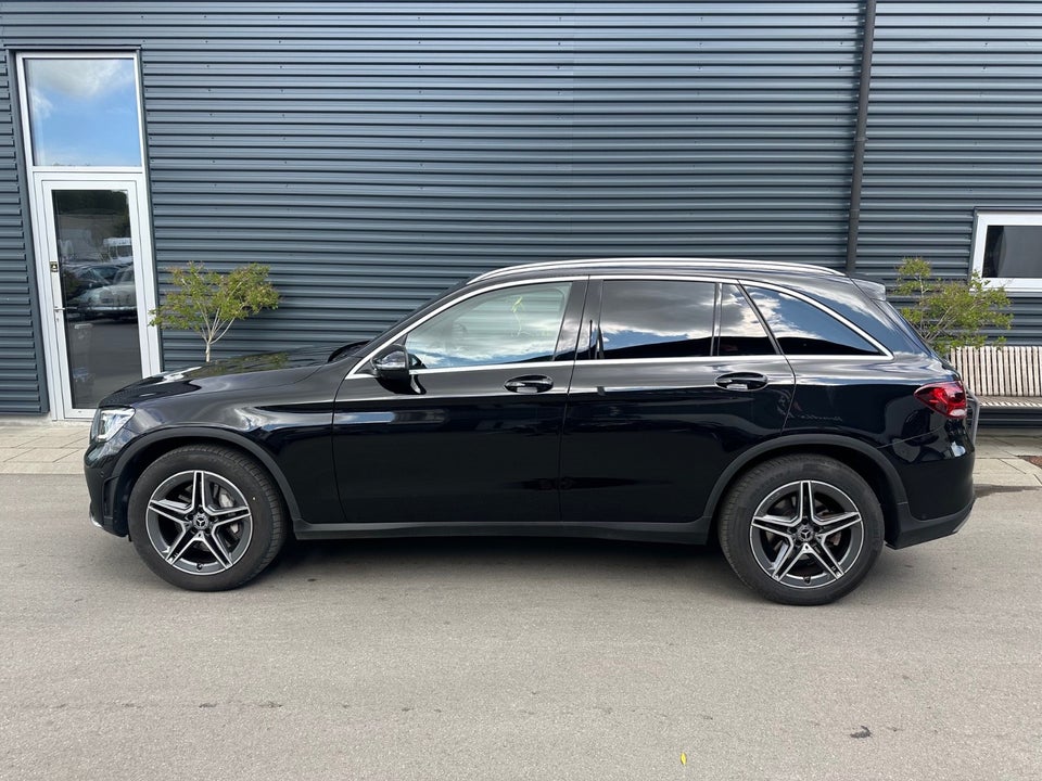 Mercedes GLC300 2,0 AMG Line aut. 4Matic 5d