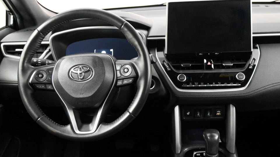 Toyota Corolla Cross 2,0 Hybrid Style CVT 5d