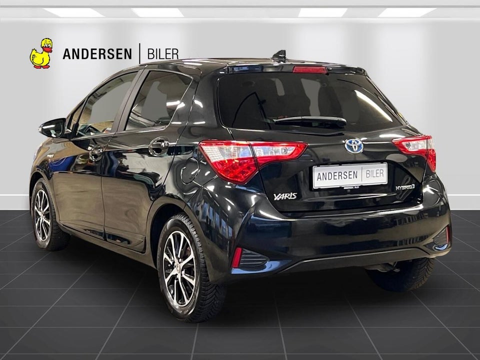 Toyota Yaris 1,5 Hybrid H3 Limited Smart e-CVT 5d