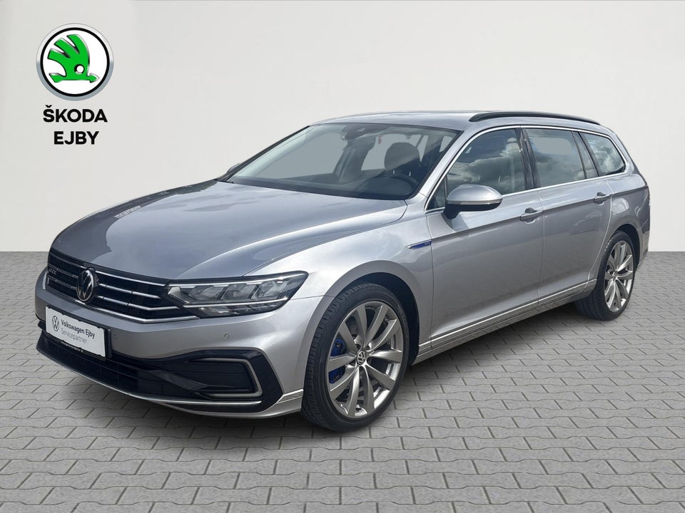 VW Passat 1,4 GTE High Variant DSG 5d