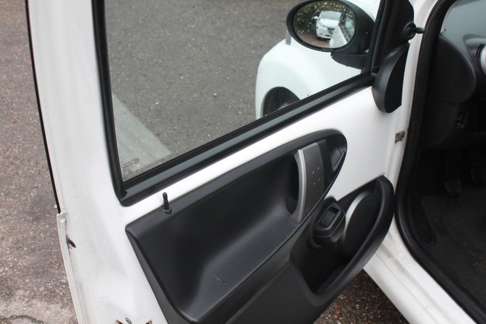 Toyota Aygo 1,0 VVT-i T1 5d