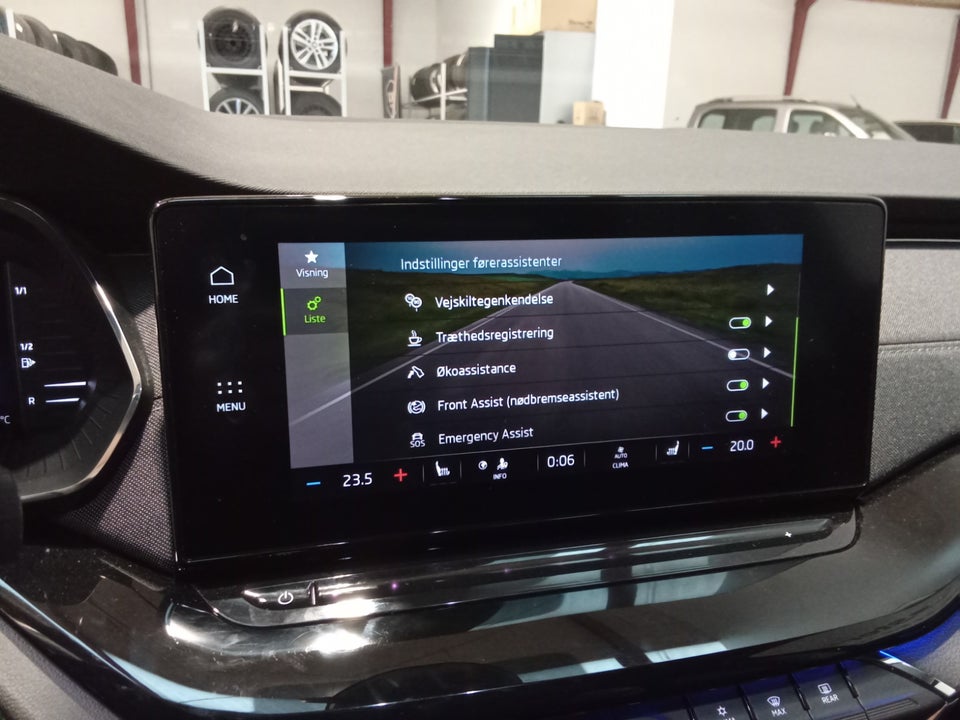 Skoda Octavia 2,0 TDi 150 Business Executive Combi DSG 5d