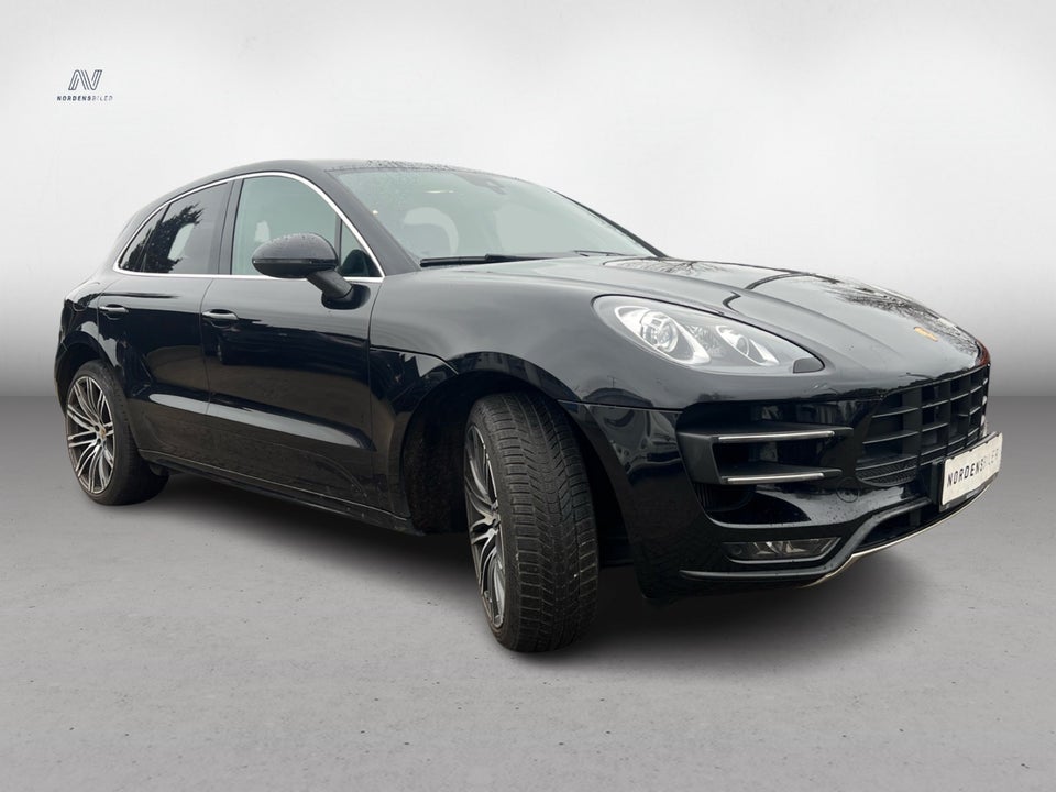 Porsche Macan Turbo 3,6 PDK 5d