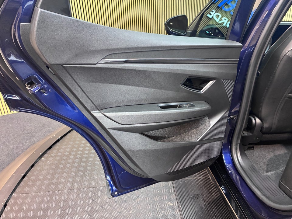 Renault Megane E-Tech 60 Techno 5d
