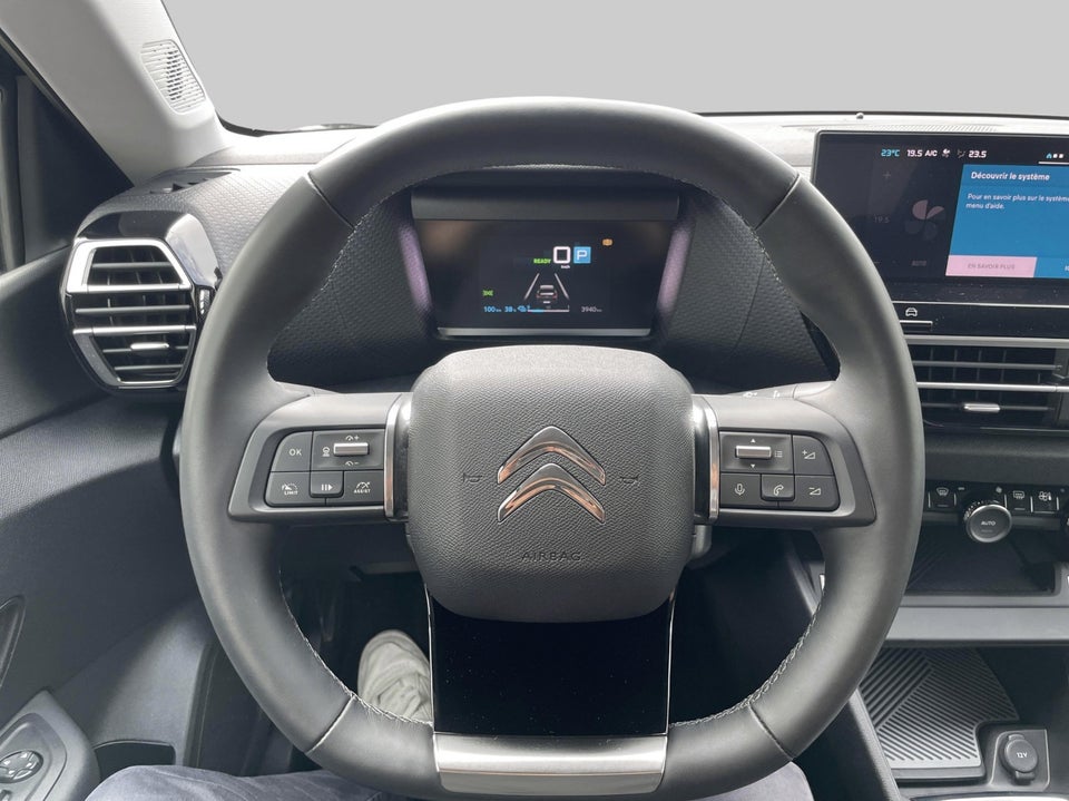 Citroën ë-C4 X 50 Shine 4d