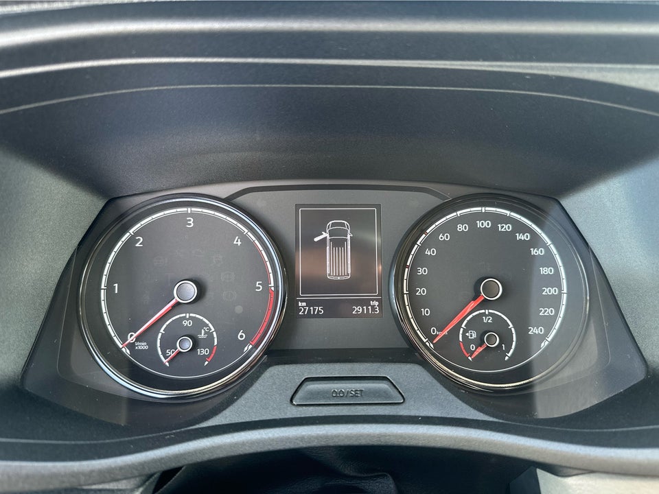 VW Transporter 2,0 TDi 150 Kassevogn DSG lang