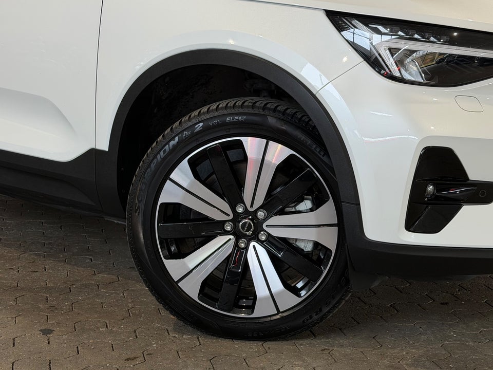 Volvo XC40 P6 ReCharge Plus 5d