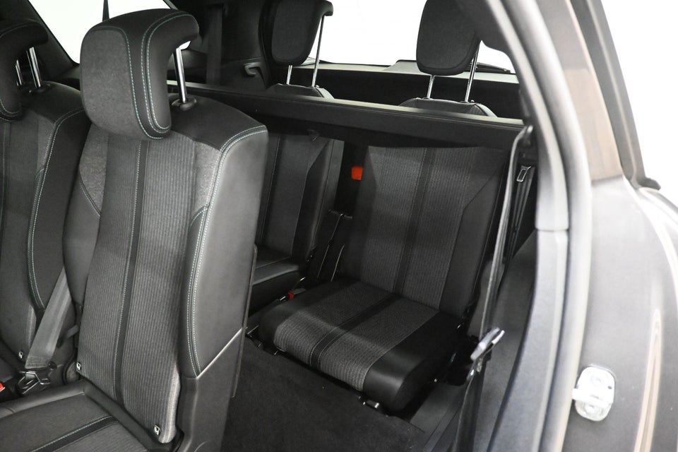 Peugeot 5008 1,2 PureTech 130 Allure Pack EAT8 7prs 5d