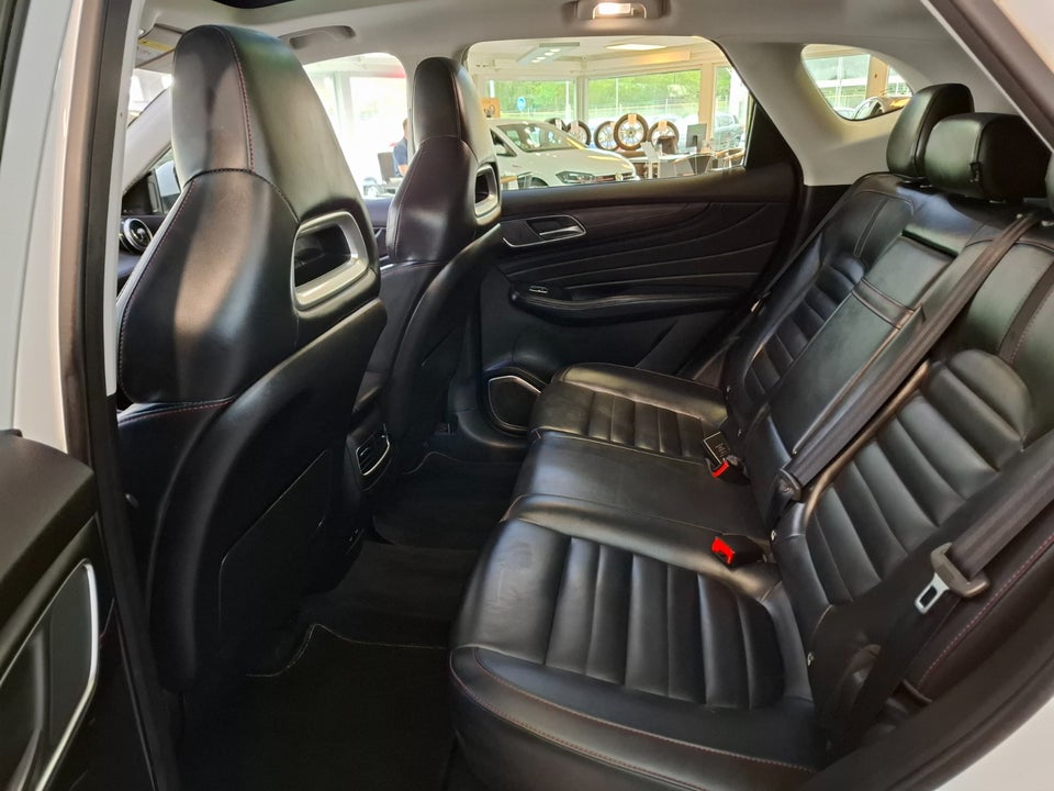 MG EHS 1,5 PHEV Luxury 5d