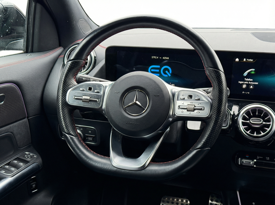 Mercedes EQA250 AMG Line 5d