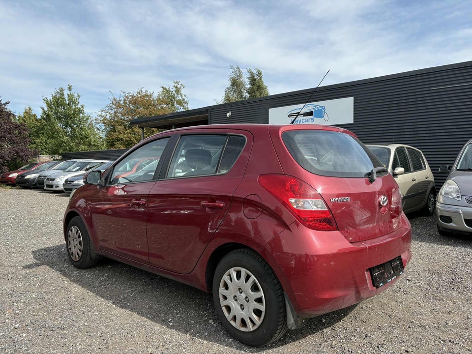 Hyundai i20 1,25 Comfort 5d