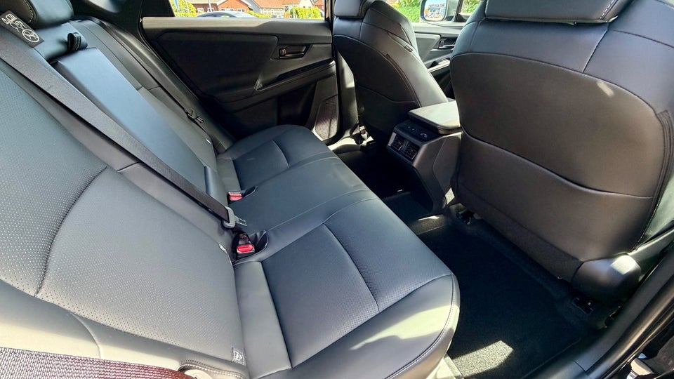 Toyota bZ4X 73 Lounge 5d