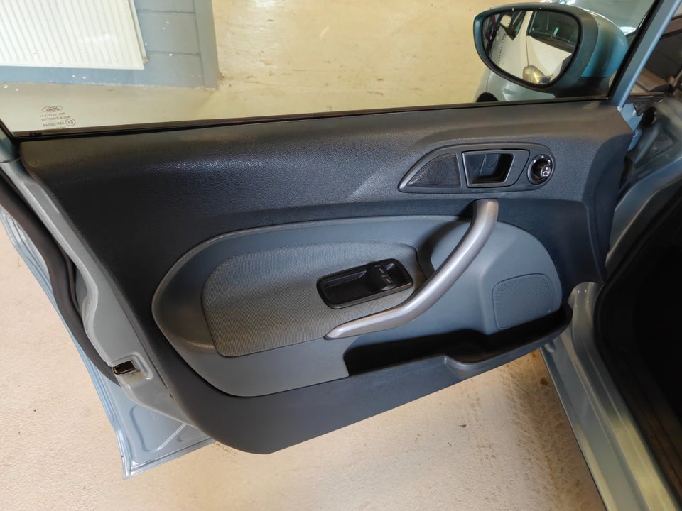 Ford Fiesta 1,25 60 Trend 5d