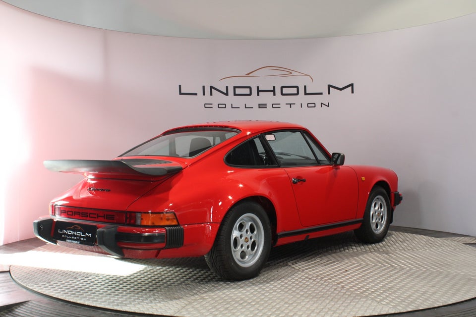 Porsche 911 3,2 Carrera Coupé 2d