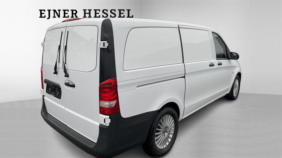 Mercedes eVito 129 Tourer PRO L Van