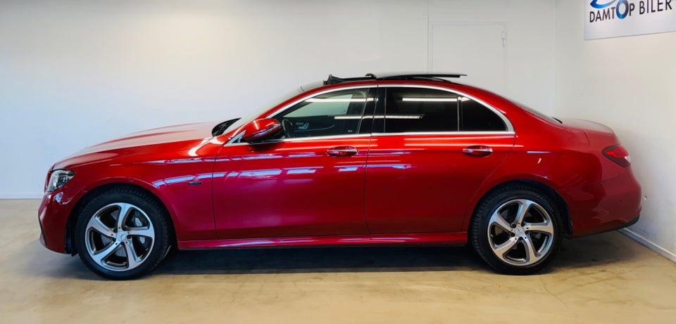 Mercedes E300 de 2,0 AMG Line aut. 4d