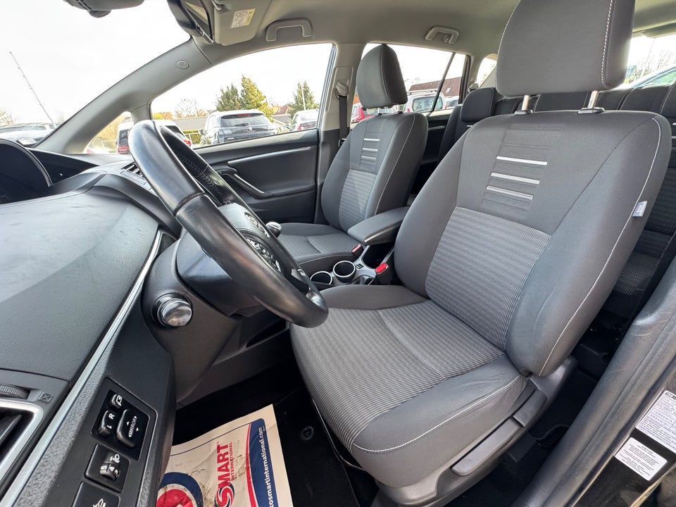 Toyota Verso 1,8 VVT-i T2 Limited 5d