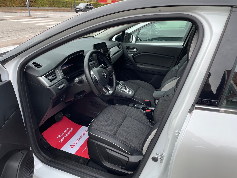 Renault Captur 1,6 E-Tech Intens 5d