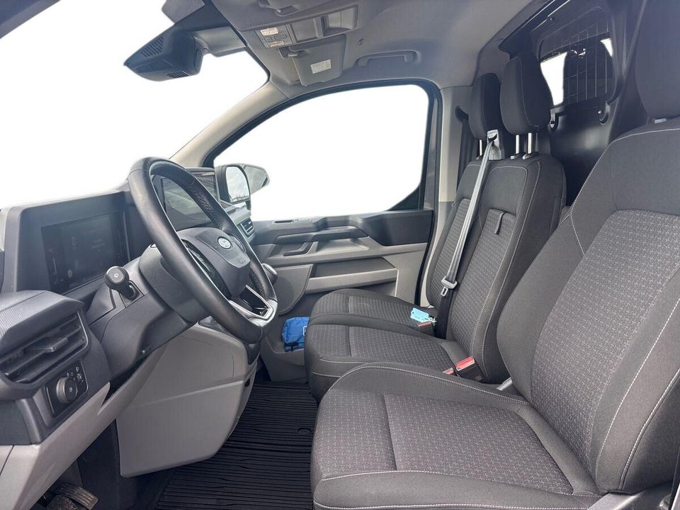 Ford Transit Custom 300 L2 2,0 EcoBlue Trend