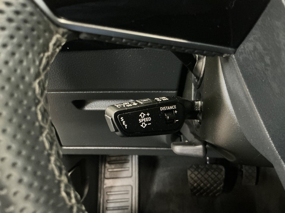 Audi e-tron 55 S-line quattro 5d