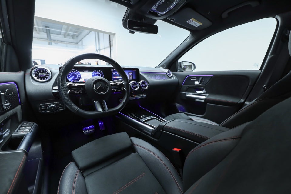 Mercedes EQA350 AMG Premium 4Matic 5d