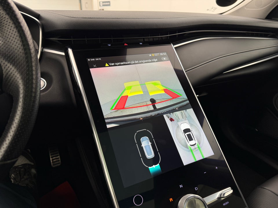 MG Marvel R Luxury 5d