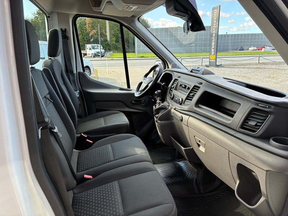 Ford Transit 350 L2 Chassis 2,0 TDCi 170 Trend H1 FWD