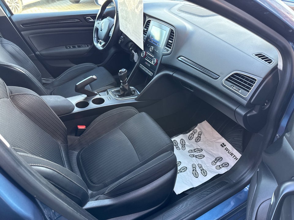 Renault Megane IV 1,2 TCe 100 Zen Sport Tourer 5d