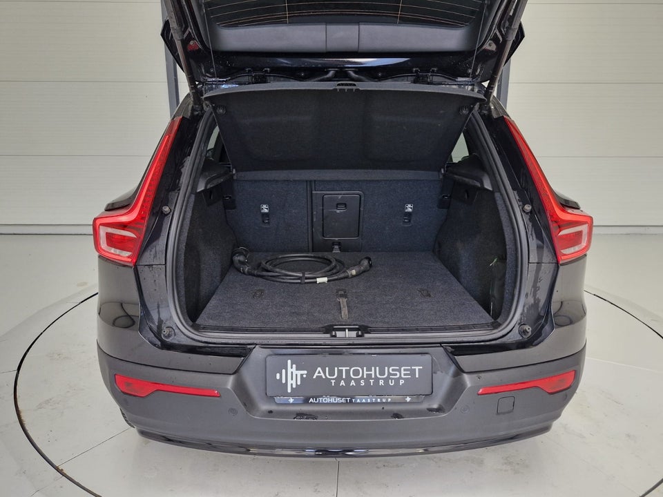 Volvo EX40 Extended Range Plus 5d