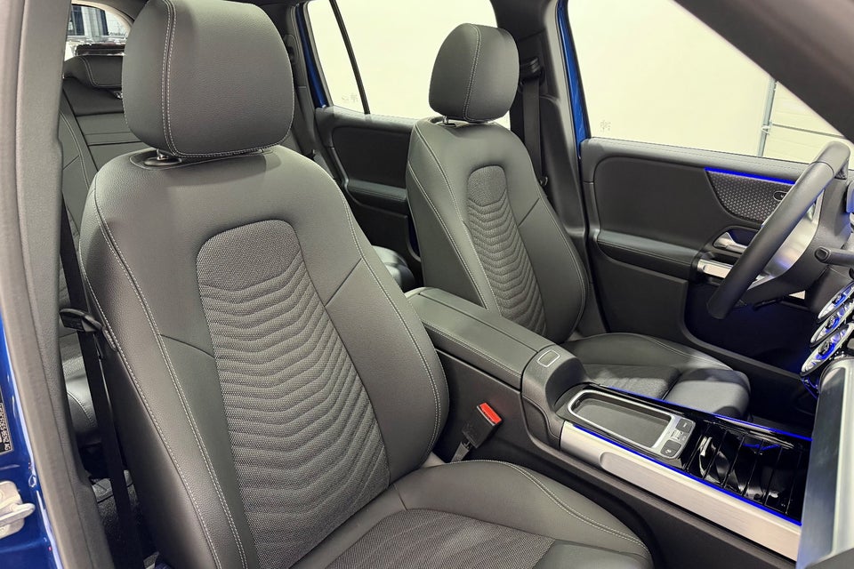 Mercedes EQB250+ Progressive 7prs 5d