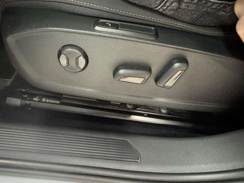 Cupra Born 58 High 5d