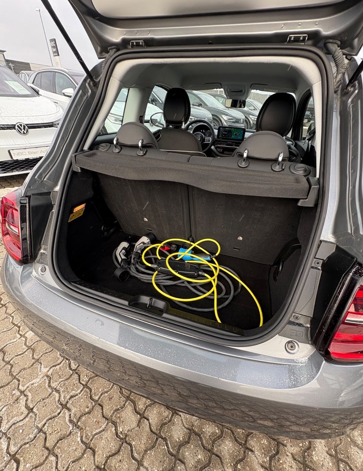 Fiat 500e 42 Icon 3d