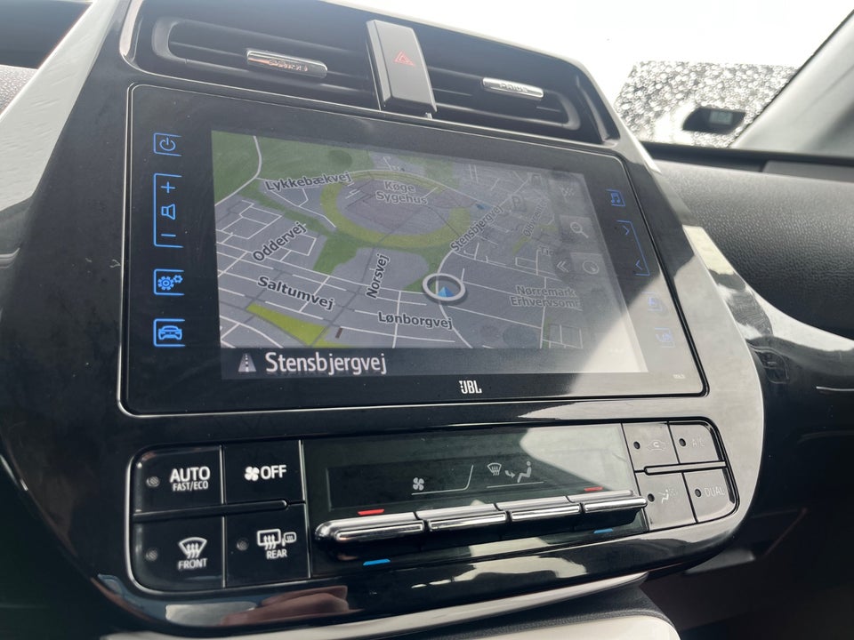 Toyota Prius 1,8 Plug-in Hybrid H4 MDS 5d