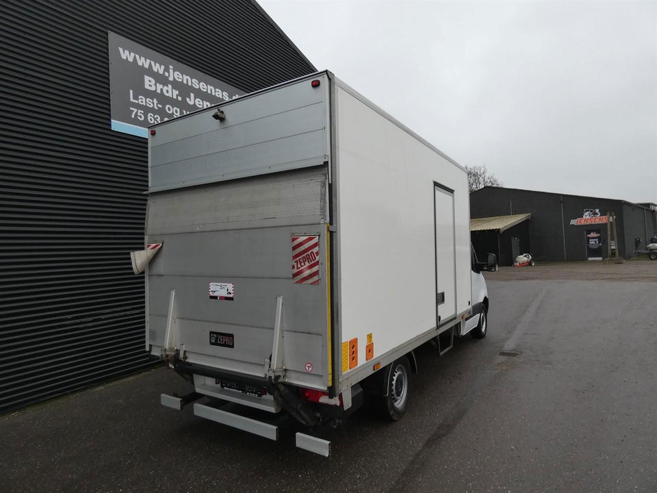 Mercedes Sprinter 317 2,0 CDi Alukasse m/lift aut. RWD 2d